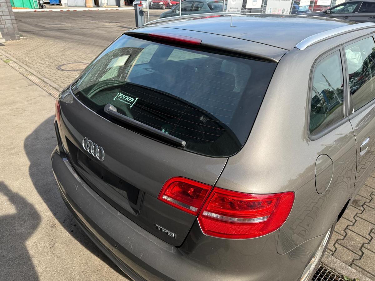 Audi A3 8P original Heckklappe mit Scheibe LY1P Dakotagrau Sportback BJ12